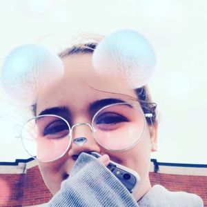 Meet your Posher, Sydney